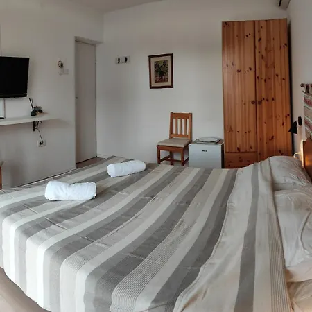 Guest house Ena