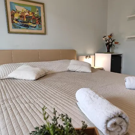 Ena Rovinj