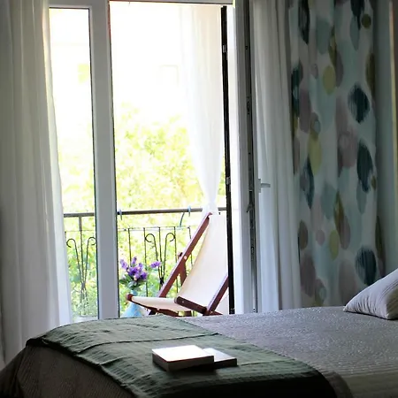 Ena Guest house